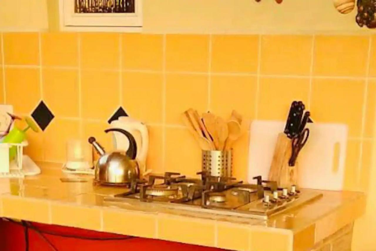 Courtesy Apartments Aruba Oranjestad Bagian luar foto